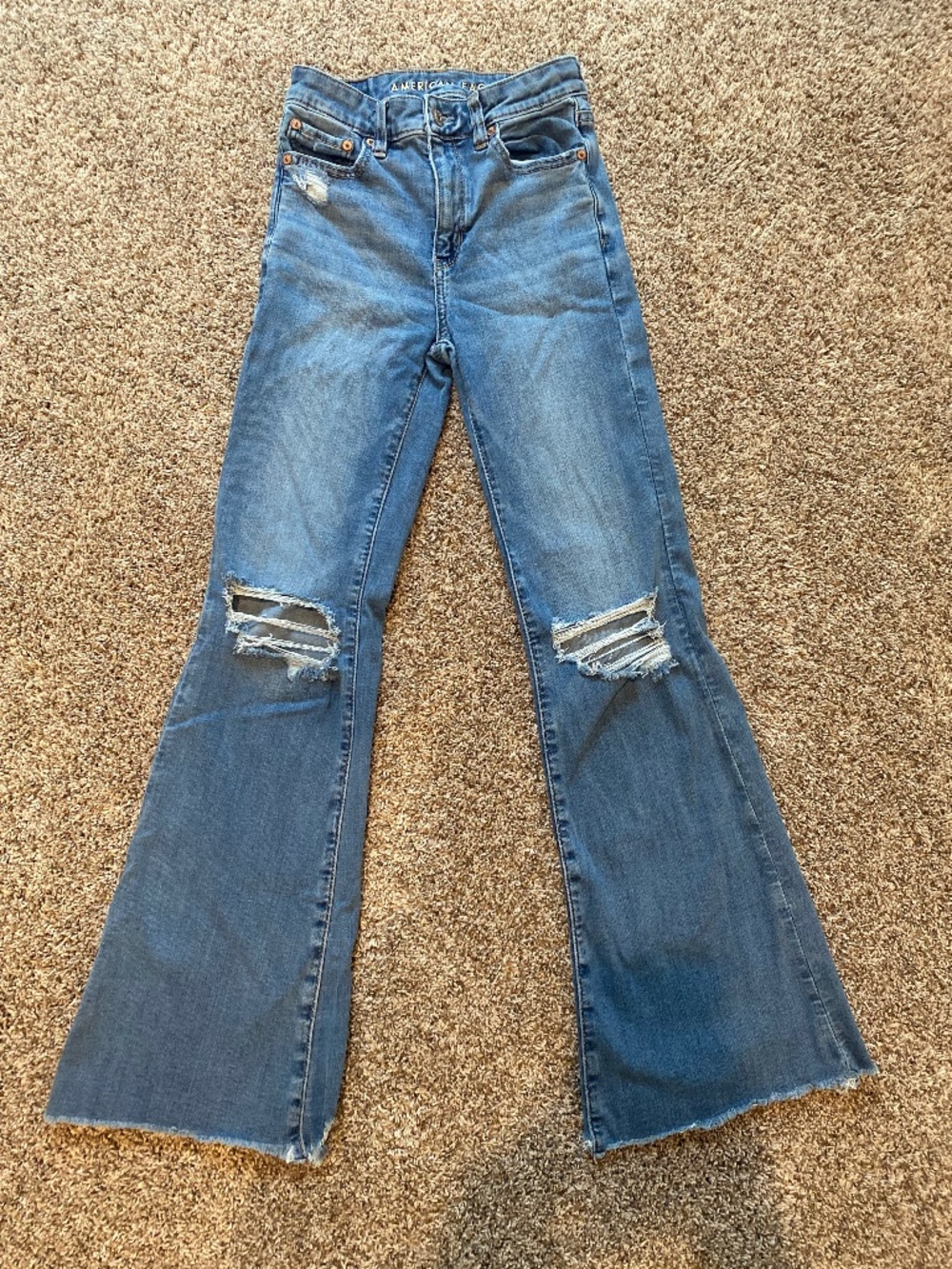 Women AE Super High Rise Flare Jeans size 00 Reg